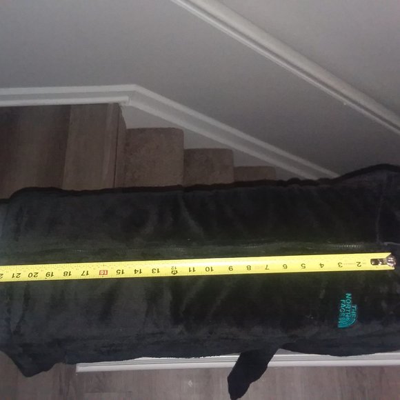 The NORTH FACE Women's Osito Jacket - Picture 13 of 16